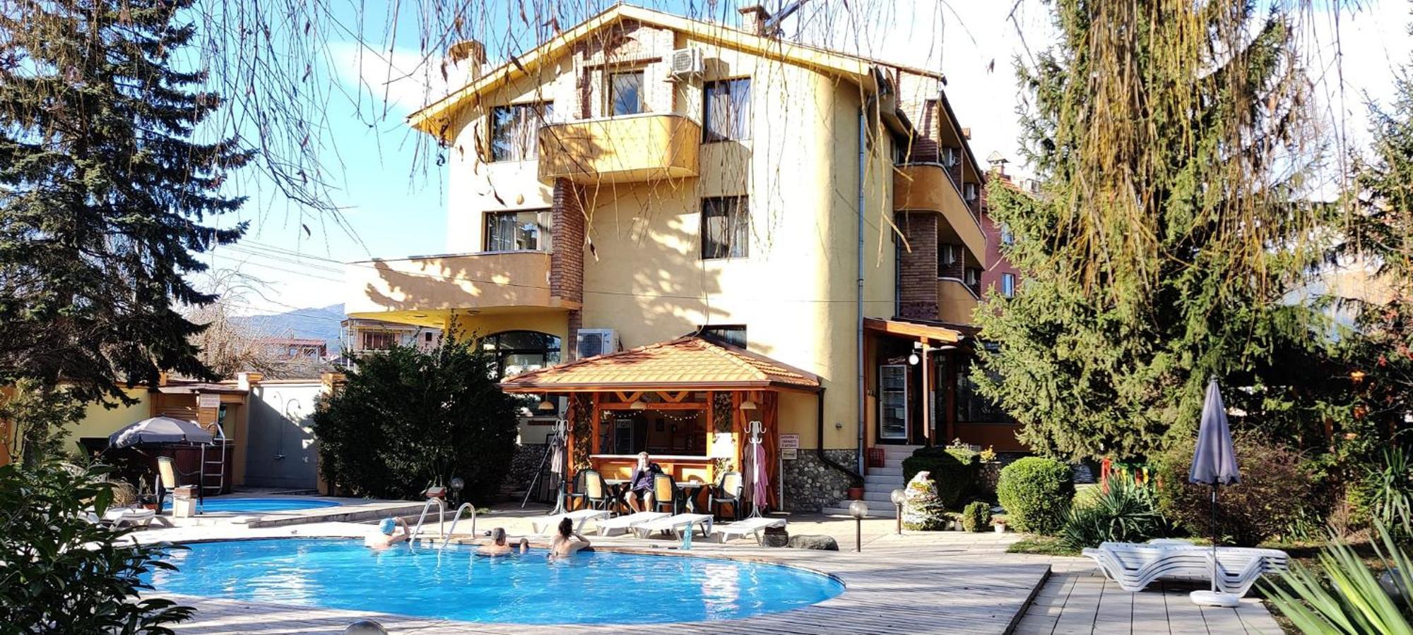 Family Hotel IV Velingrad Exterior photo